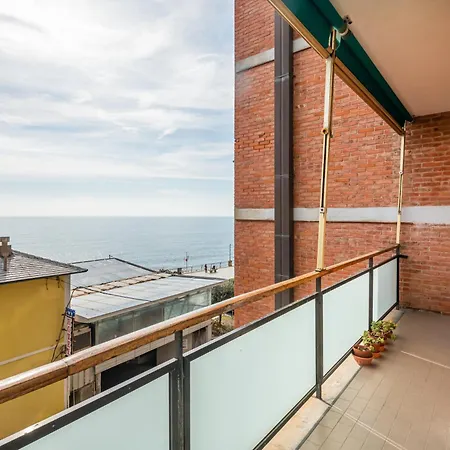 Apartment Sea View Flat With Garage